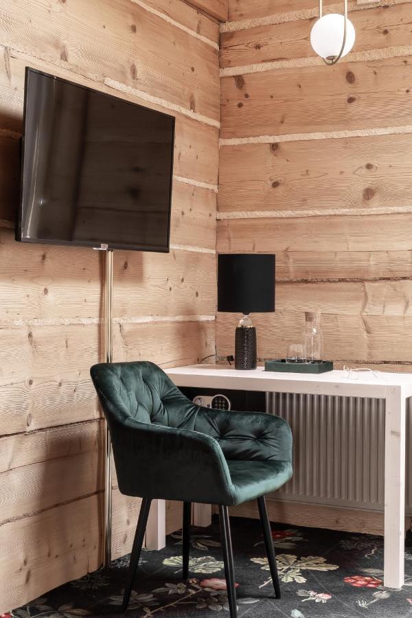 Villa Milimani - Stuletnia, Folk & Butique, Adults Only Zakopane Luaran gambar